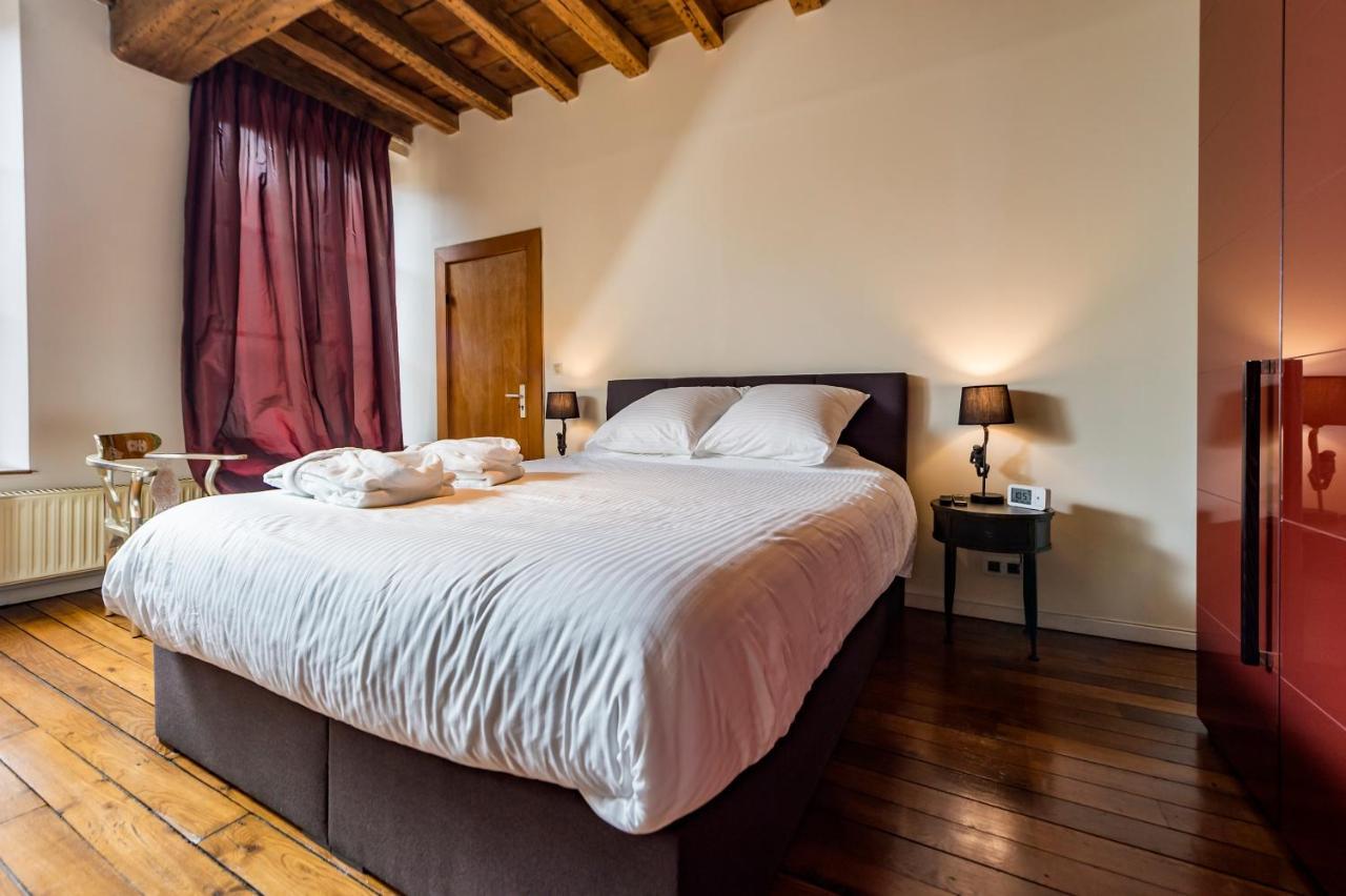 Suite Mana Ohana - Luxe Et Authenticite A 2 Pas De La Place Ducale Avec Parking Prive Charleville-Mézières Exterior foto