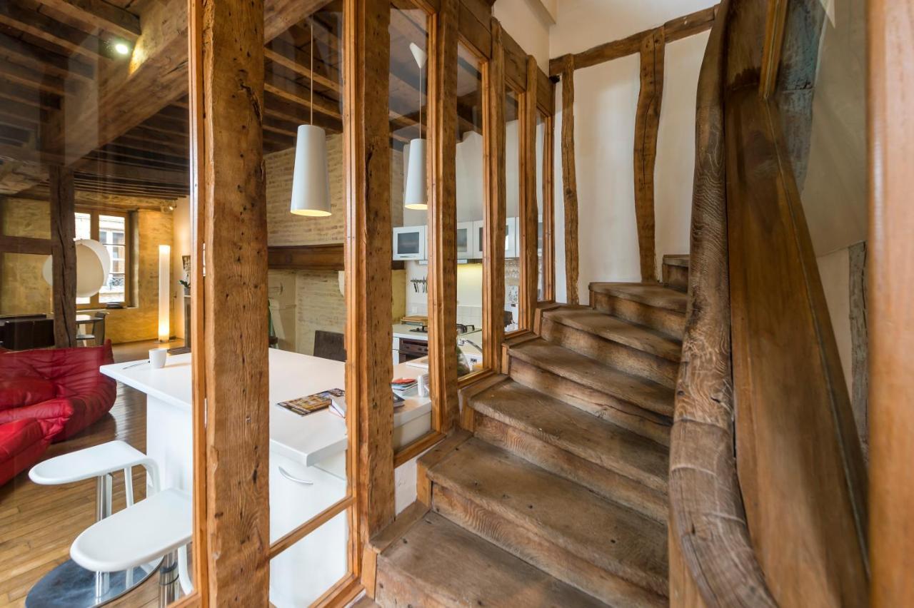 Suite Mana Ohana - Luxe Et Authenticite A 2 Pas De La Place Ducale Avec Parking Prive Charleville-Mézières Exterior foto