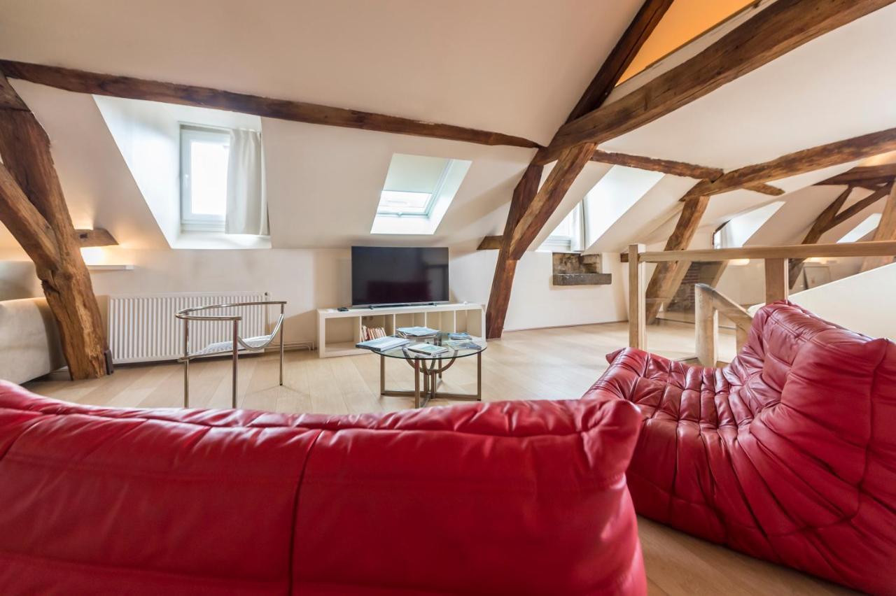 Suite Mana Ohana - Luxe Et Authenticite A 2 Pas De La Place Ducale Avec Parking Prive Charleville-Mézières Exterior foto