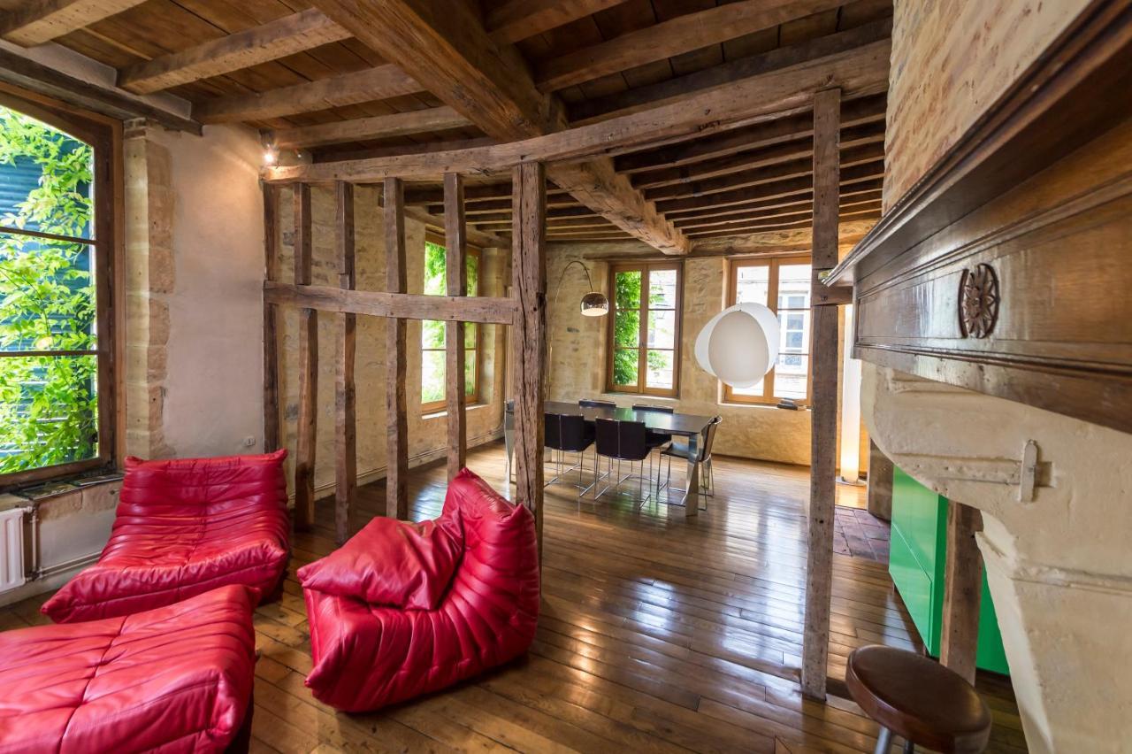 Suite Mana Ohana - Luxe Et Authenticite A 2 Pas De La Place Ducale Avec Parking Prive Charleville-Mézières Exterior foto